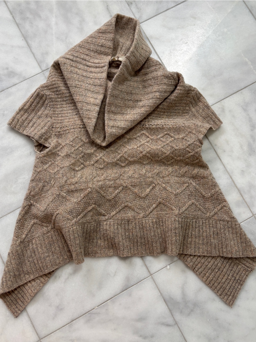 Anthropologie Moth Cowl Neck Cable Knit Sweater Poncho in Taupe Brown Size S